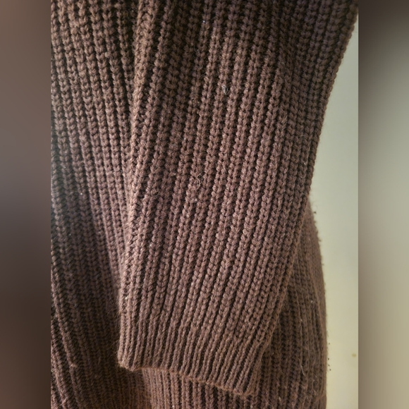 Burgandy Crossed Back Altard State Sweater Size S - Picture 6 of 6